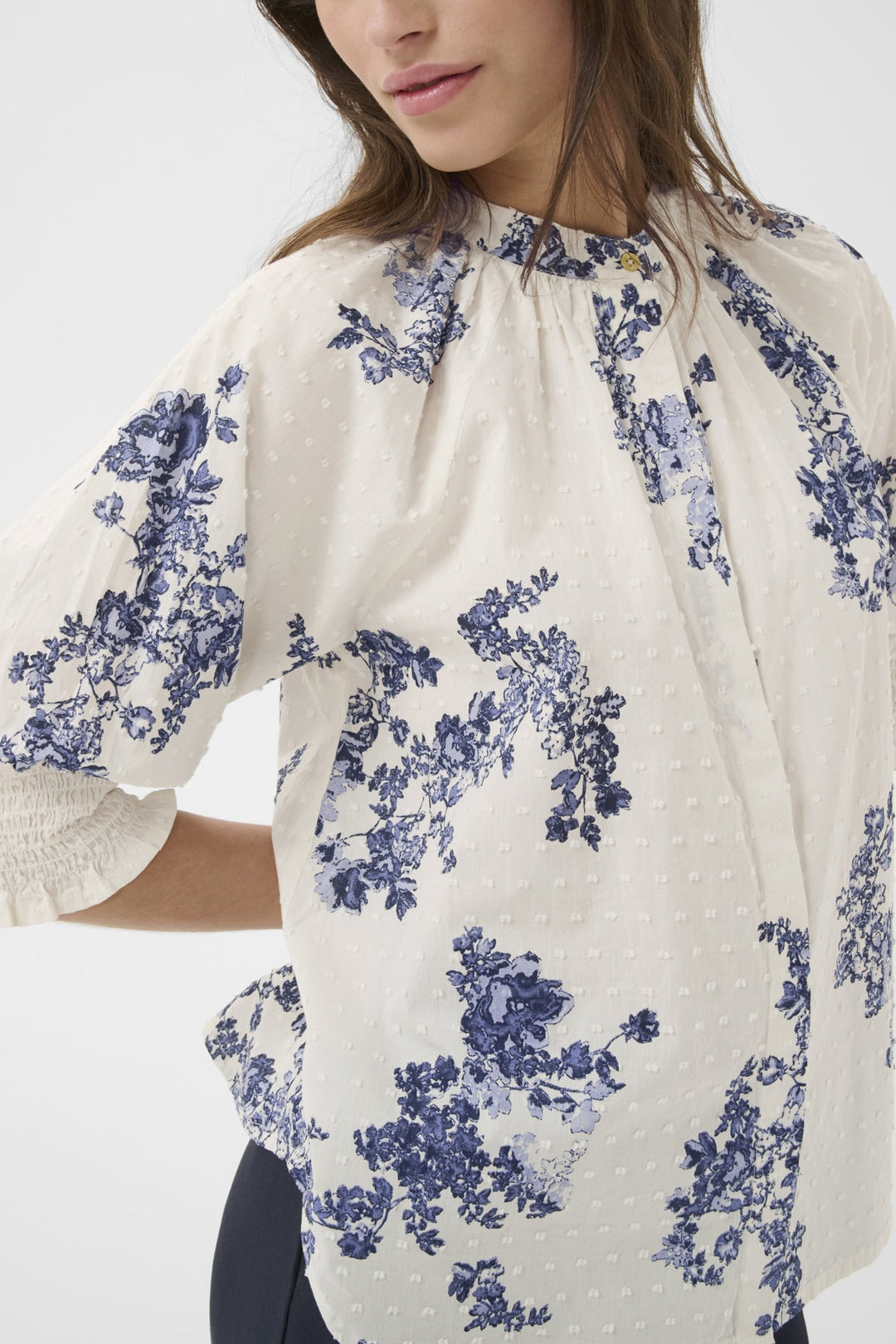 Almeras Shirt Blue Shadow Flower Print | Skjorter og bluser | Smuk