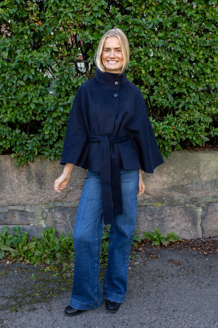 Almio Handmade Wool Blend Jacket Navy Blazer | Yttertøy | Smuk