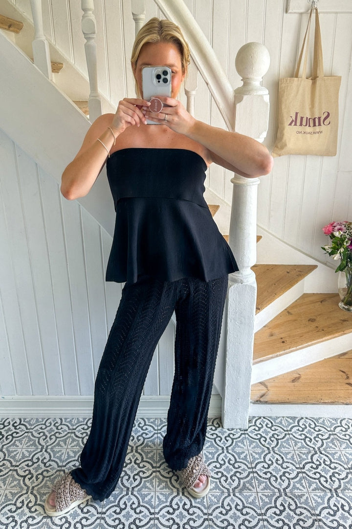 Ami Top Black | Topper | Smuk - Dameklær på nett