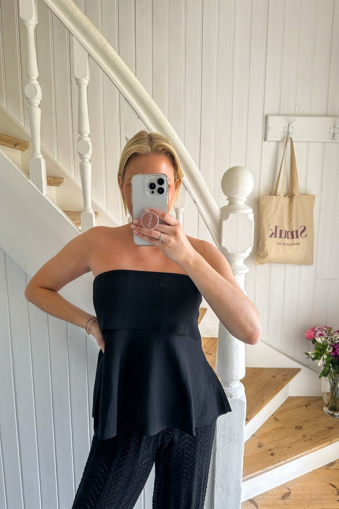 Ami Top Black | Topper | Smuk - Dameklær på nett