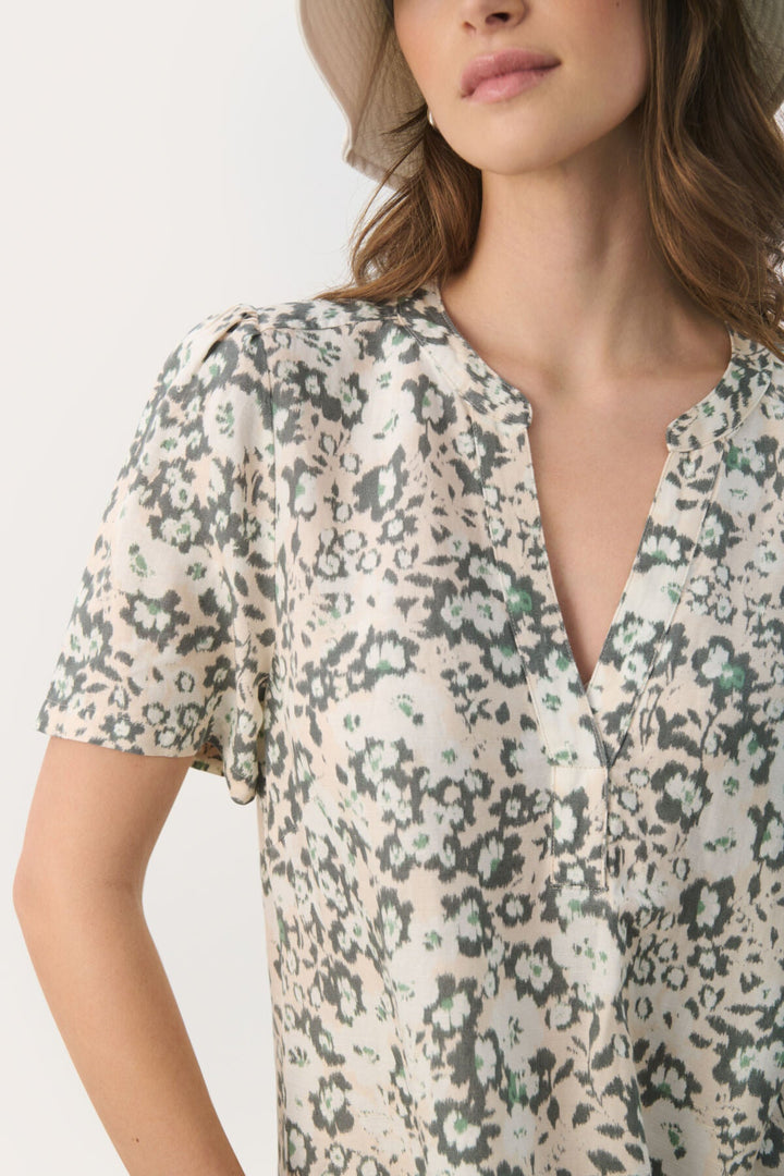 Aminasepw Dress Agave Green Blurred Flower | Kjoler | Smuk - Dameklær på nett
