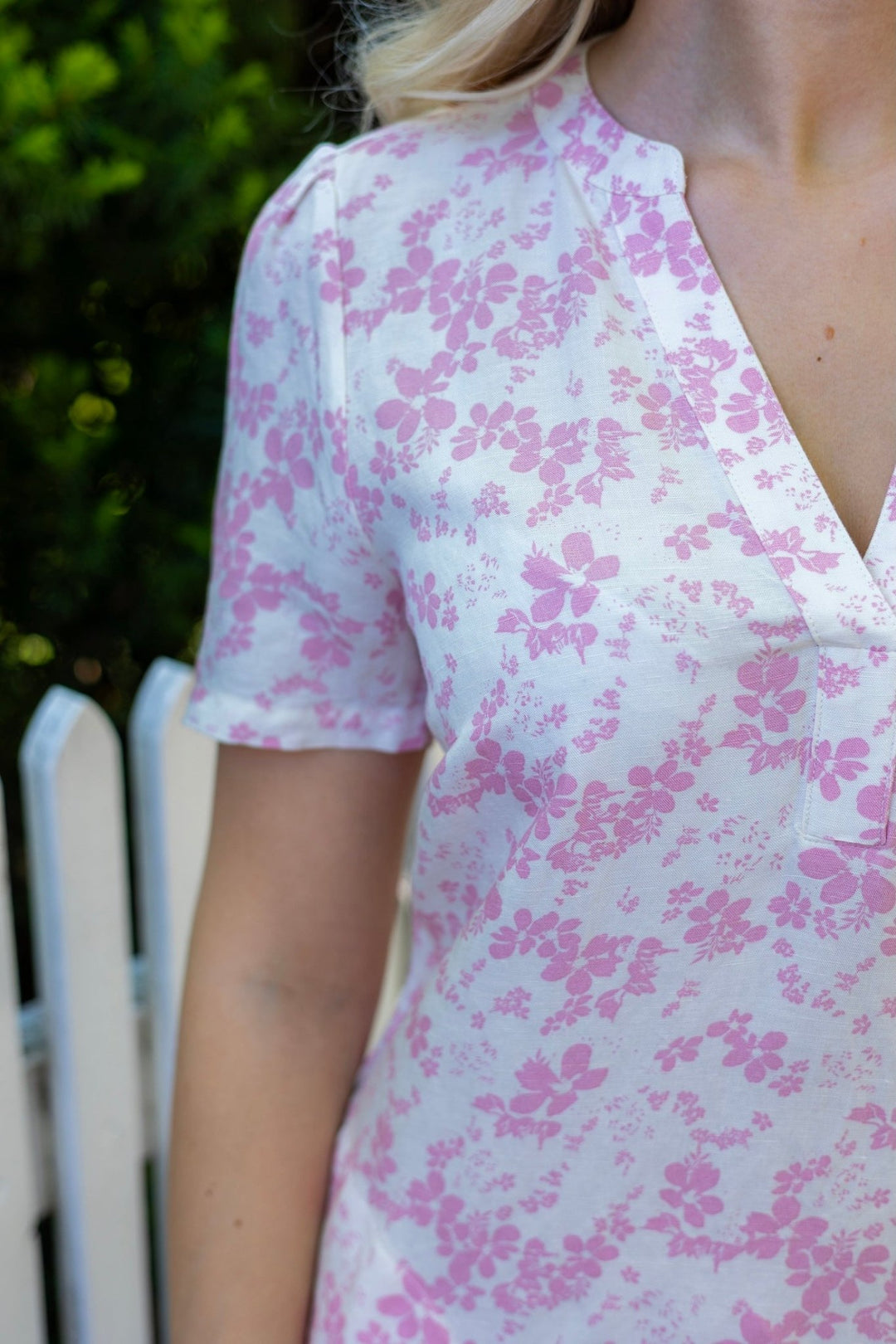 Aminasepw Dress Pink Nectar Contrast Flower | Kjoler | Smuk - Dameklær på nett