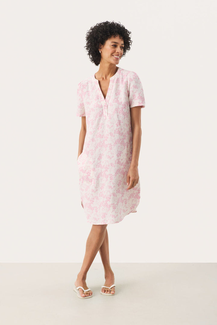 Aminasepw Dress Pink Nectar Contrast Flower | Kjoler | Smuk - Dameklær på nett