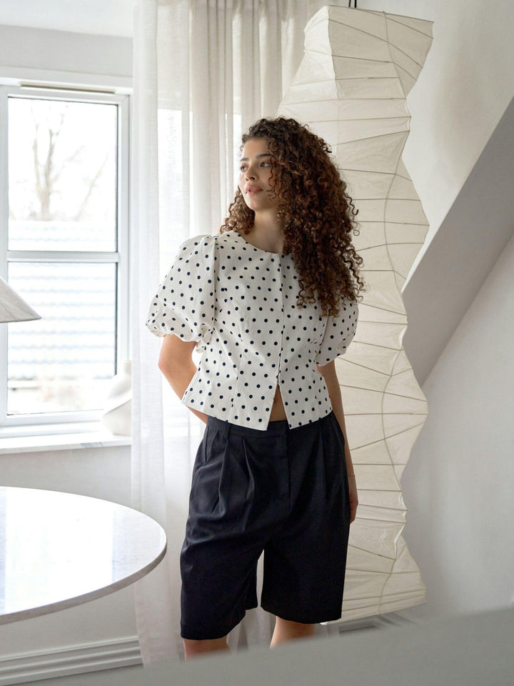 Anela Dot Blouse White | Skjorter og bluser | Smuk