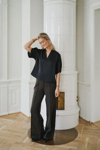 Anelle Heavy Sateen Blouse Black