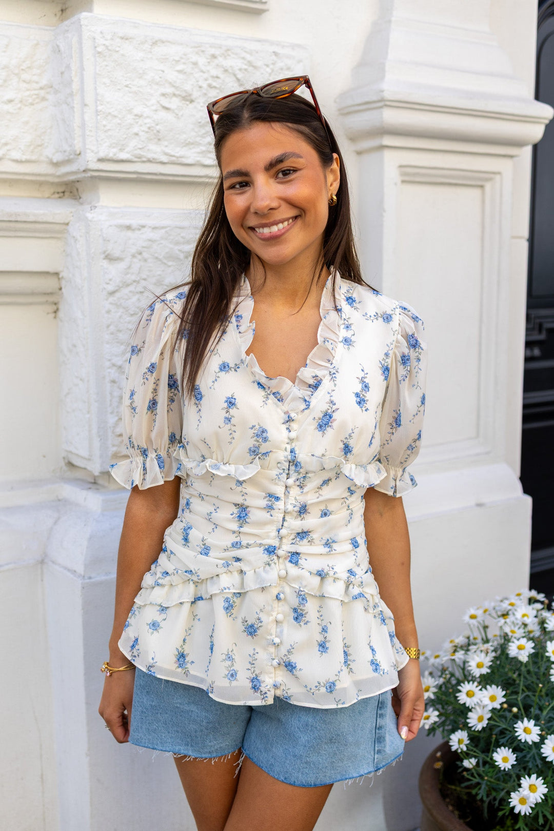 Ariel Blouse Off White Vintage Blue | Skjorter og bluser | Smuk