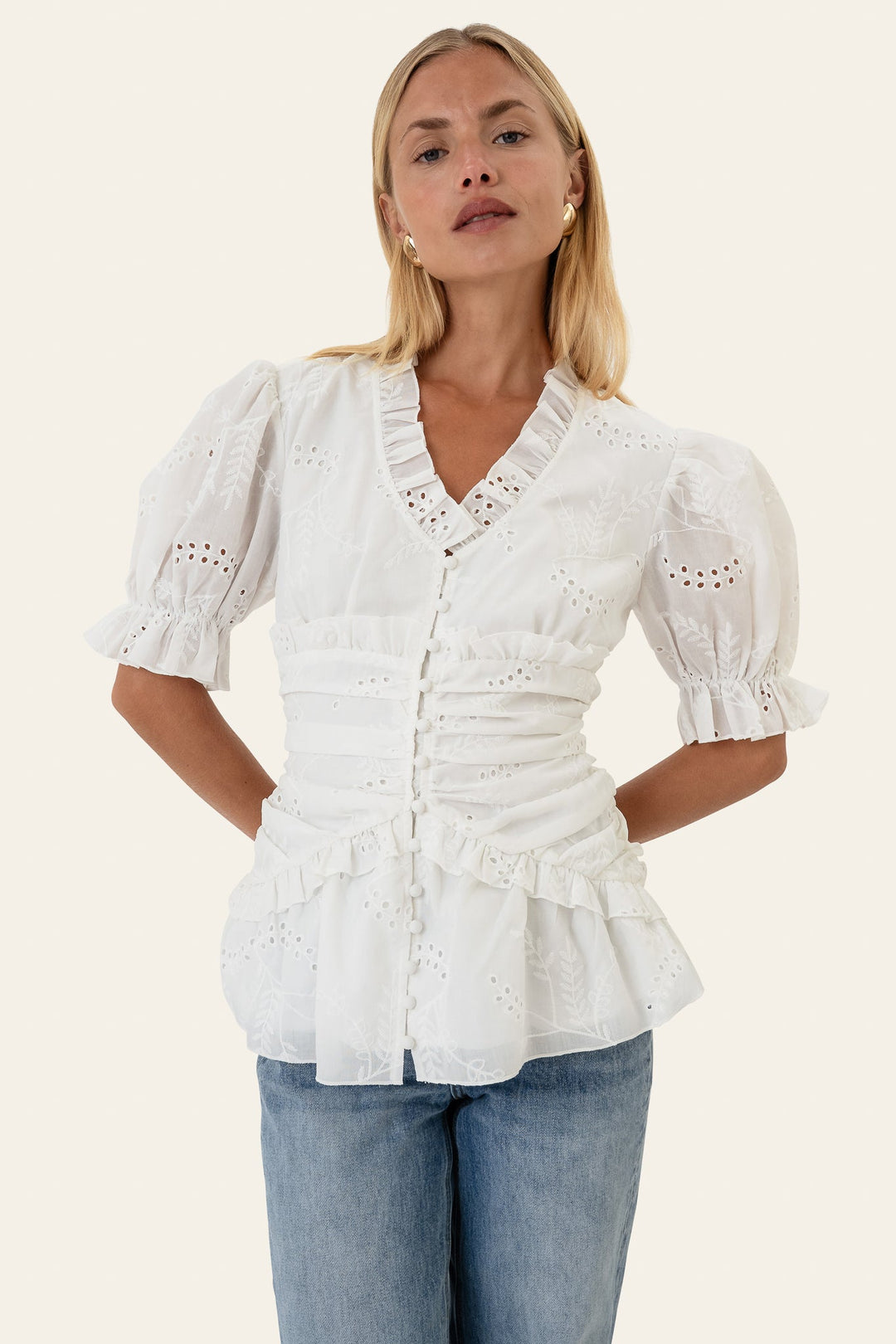 Ariel Blouse White Embroidery | Skjorter og bluser | Smuk