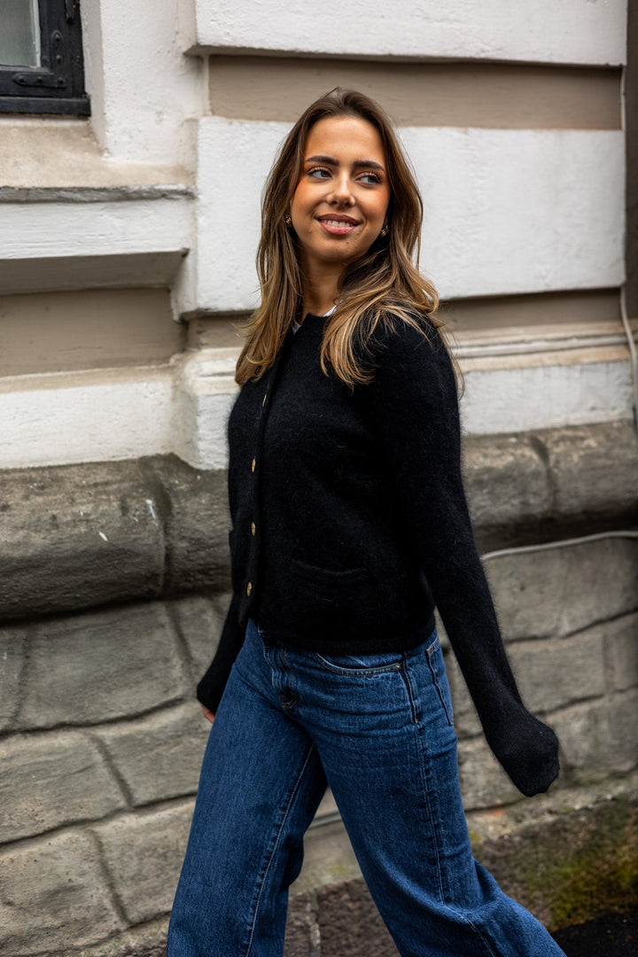 Ashley Cardigan Black | Genser | Smuk - Dameklær på nett