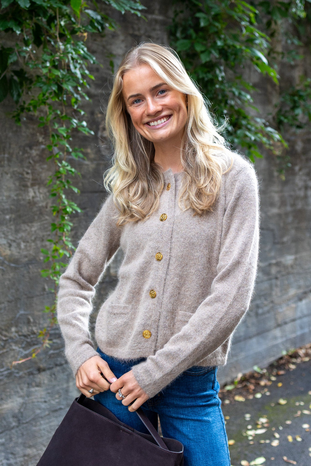 Ashley Cardigan Walnut | Genser | Smuk