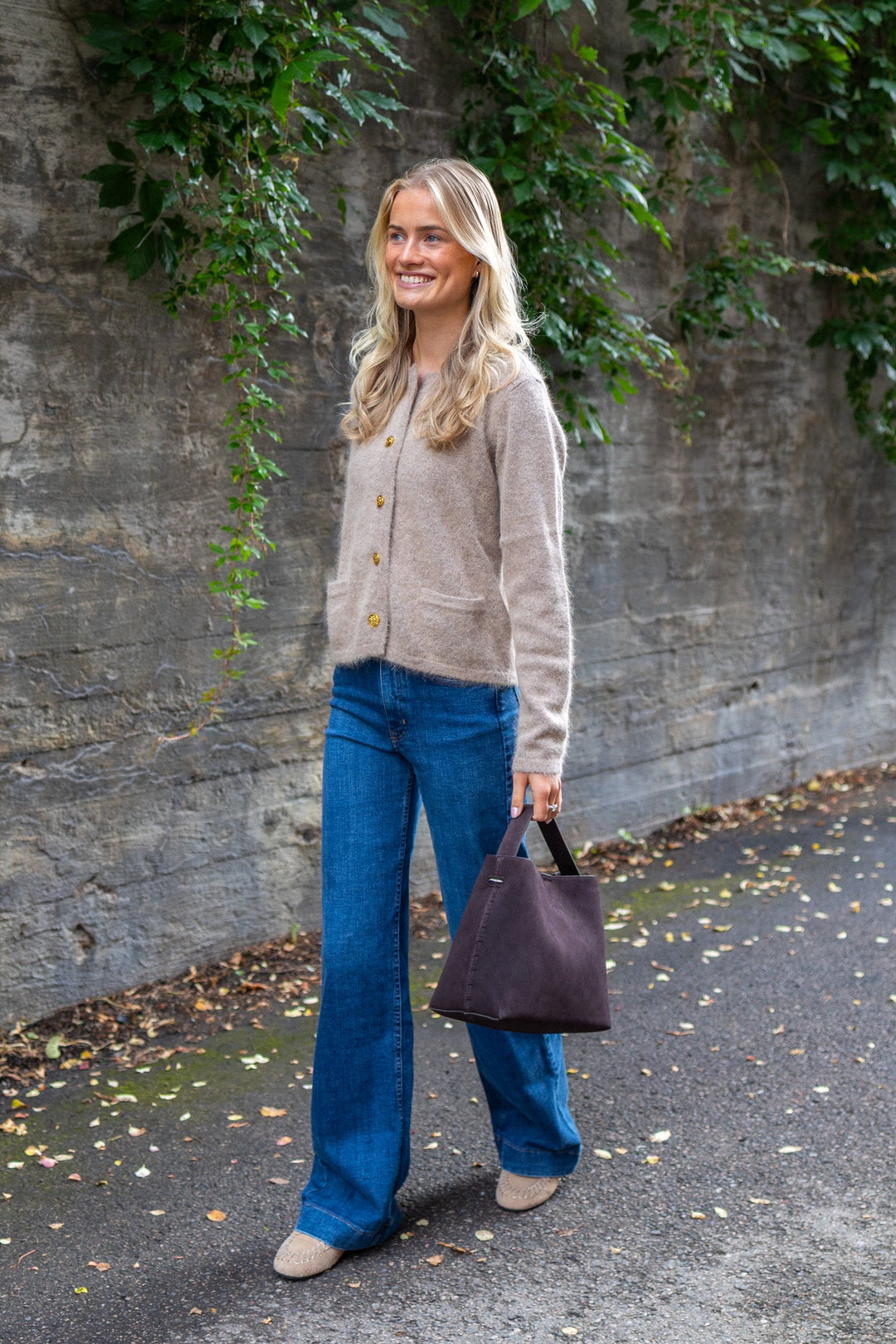 Ashley Cardigan Walnut | Genser | Smuk