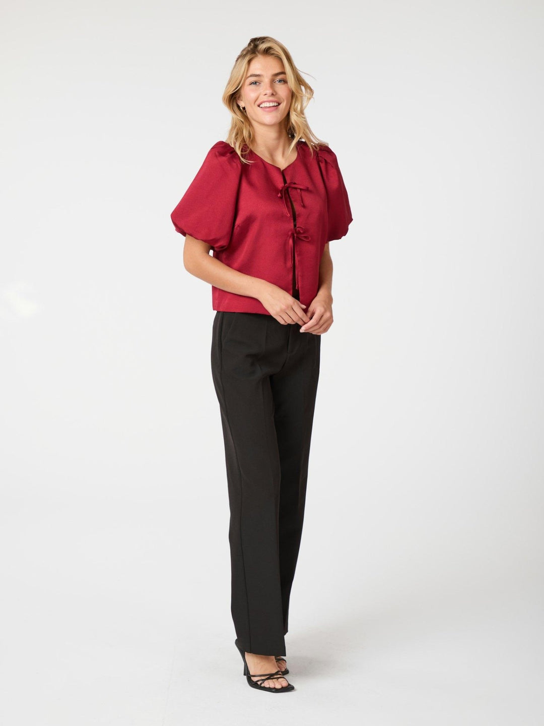 Aska Dull Satin Blouse Wine | Skjorter og bluser | Smuk - Dameklær på nett