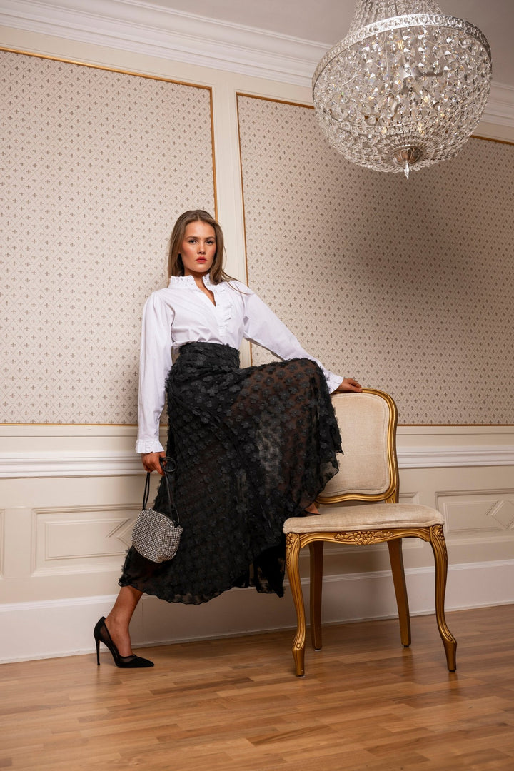 Astrid Skirt Black Applique | Skjørt | Smuk - Dameklær på nett