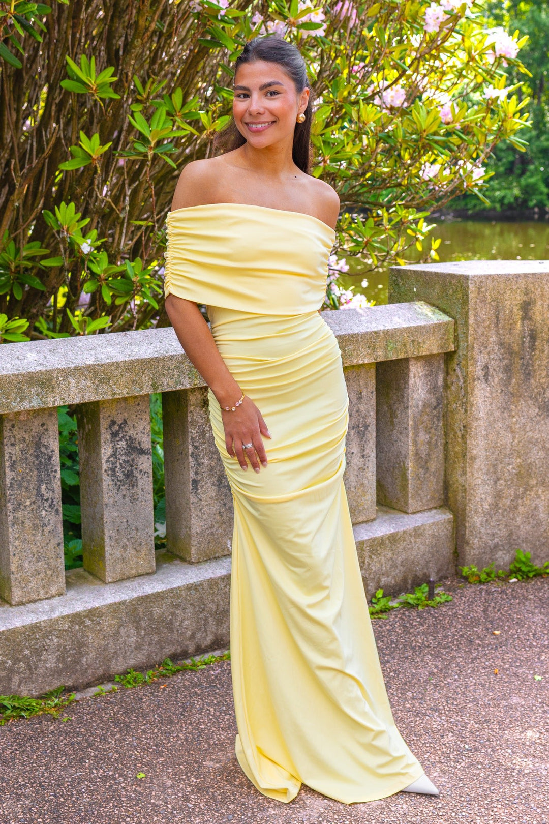 Athena Maxi Dress Yellow | Kjoler | Smuk