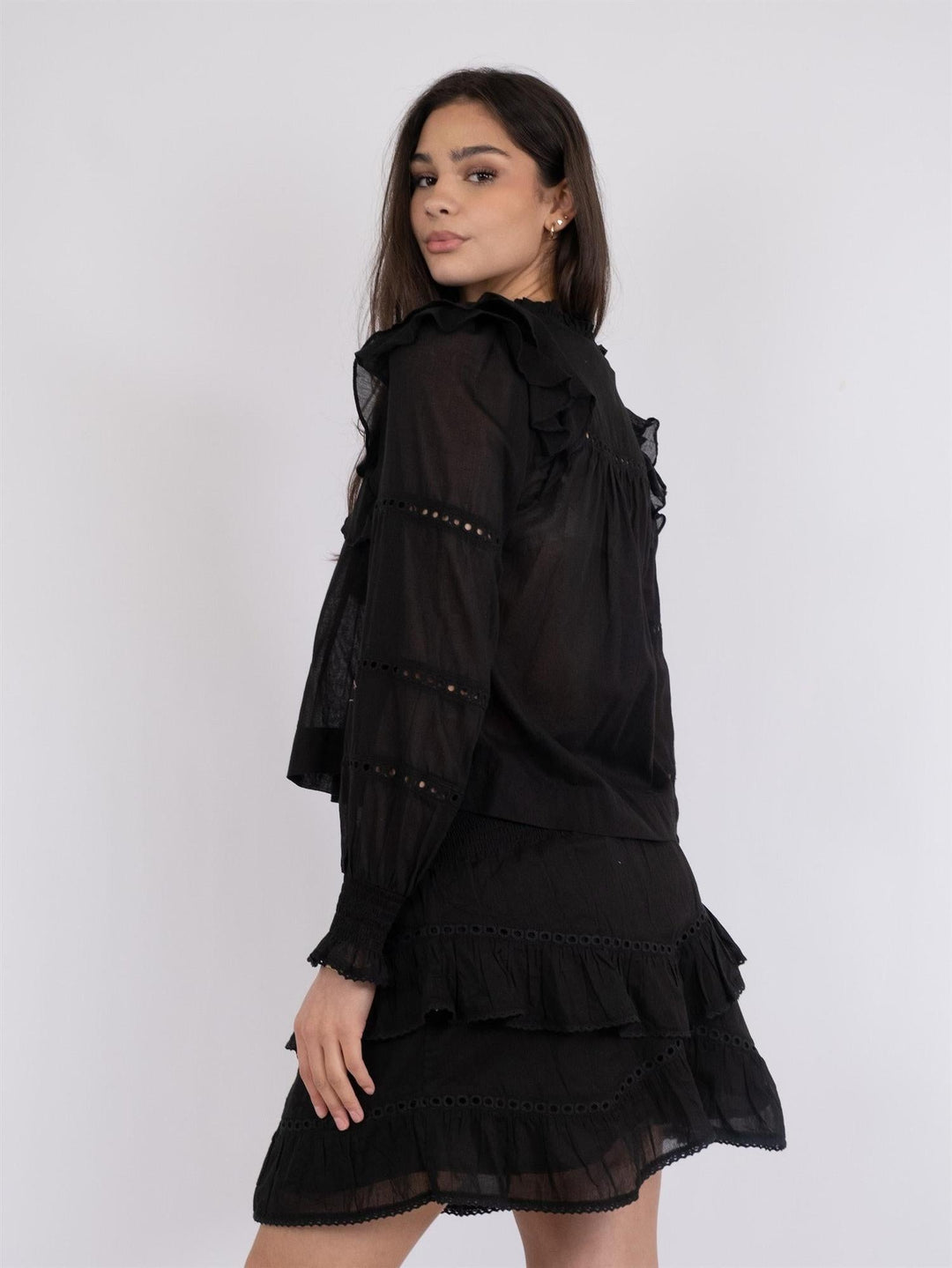 Aurika S Voile Blouse Black | Skjorter og bluser | Smuk - Dameklær på nett