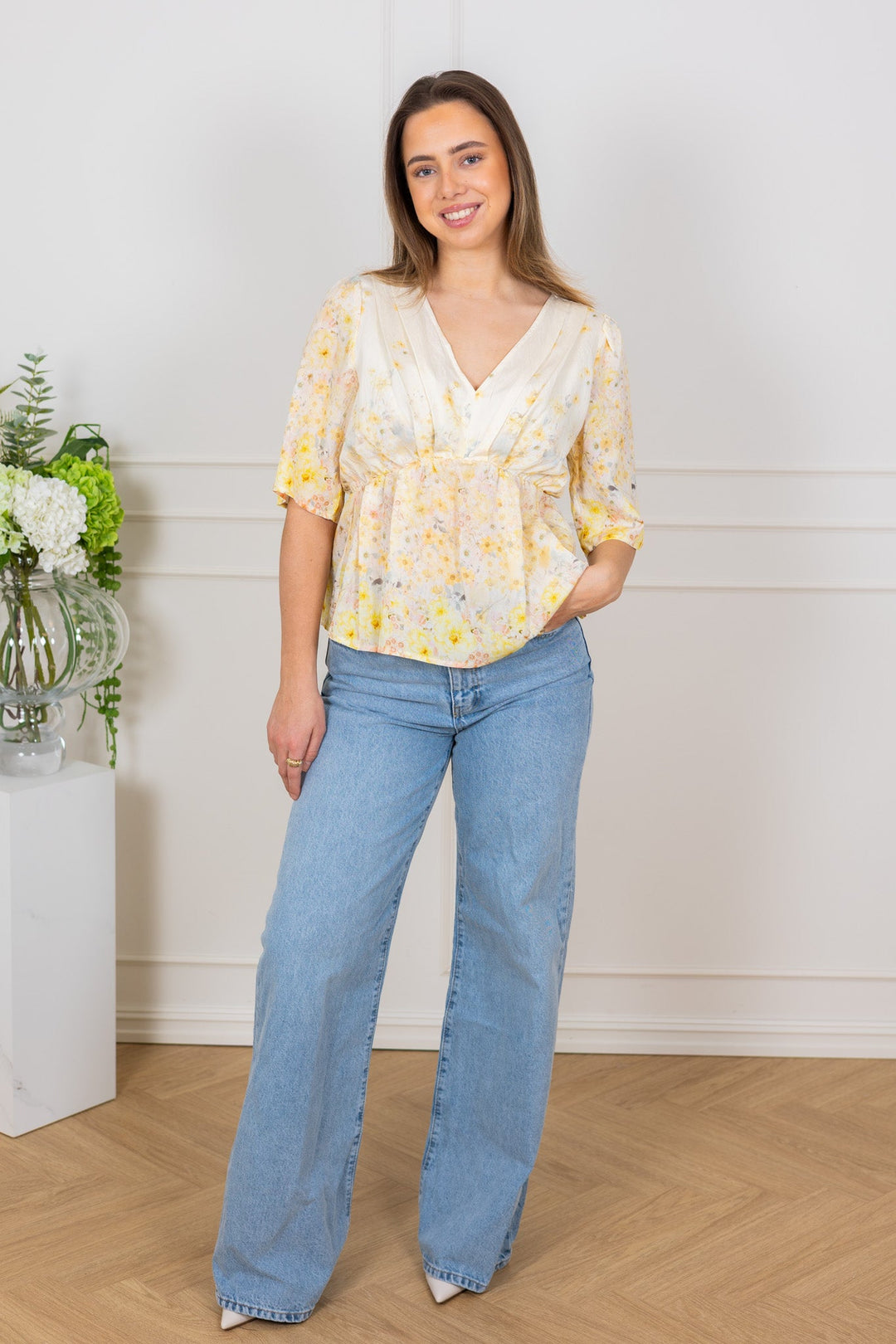 Aurora Blouse Pale Yellow | Skjorter og bluser | Smuk
