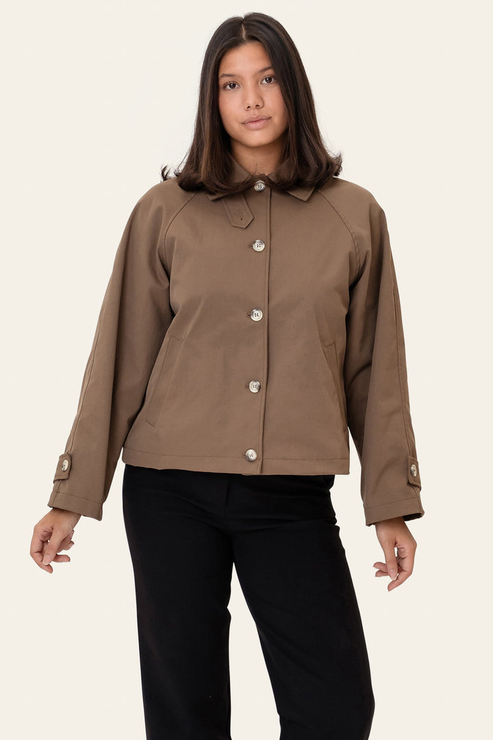 Ava Short Trenchcoat Dark Brown | Yttertøy | Smuk