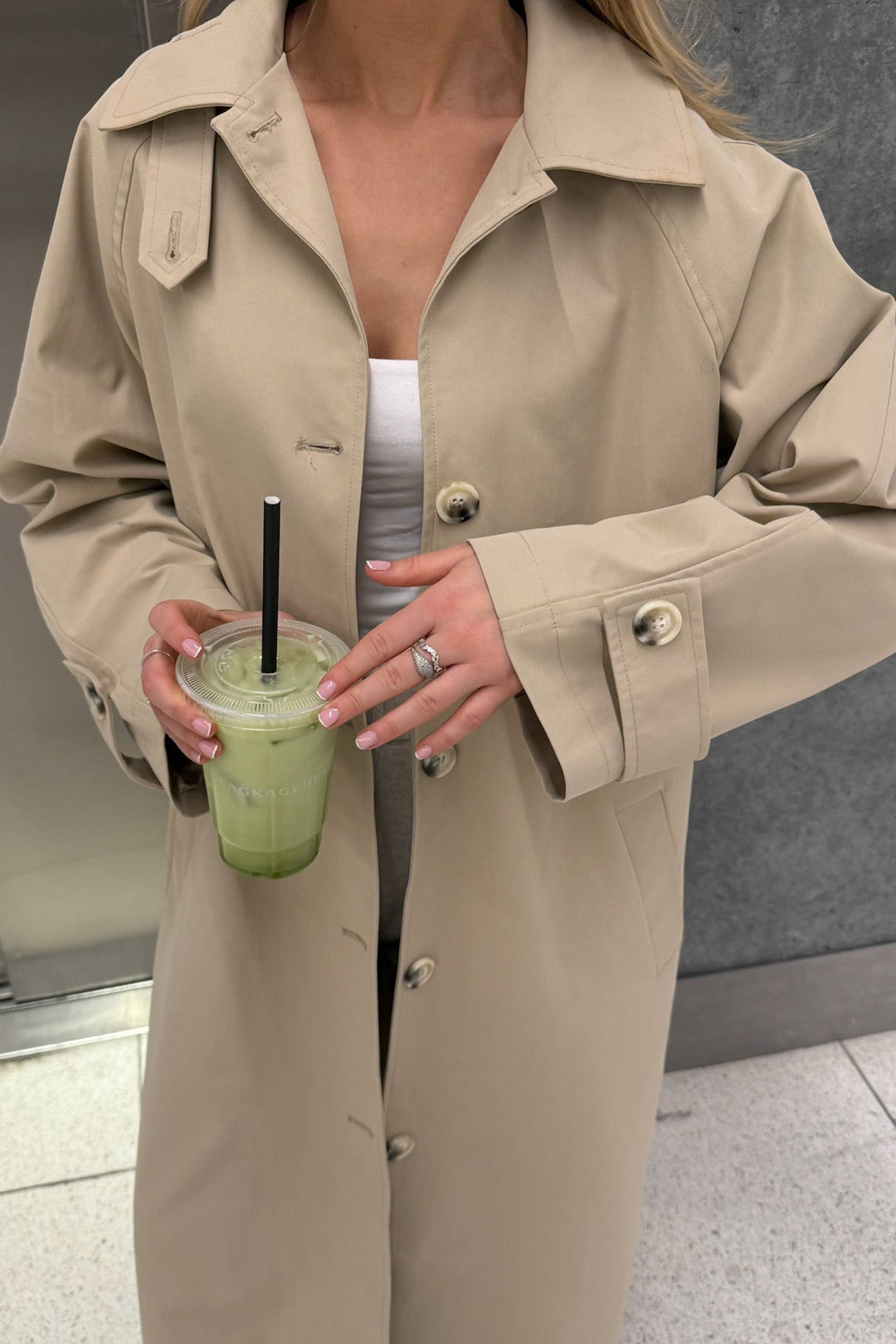 Ava Trenchcoat Beige | Yttertøy | Smuk - Dameklær på nett