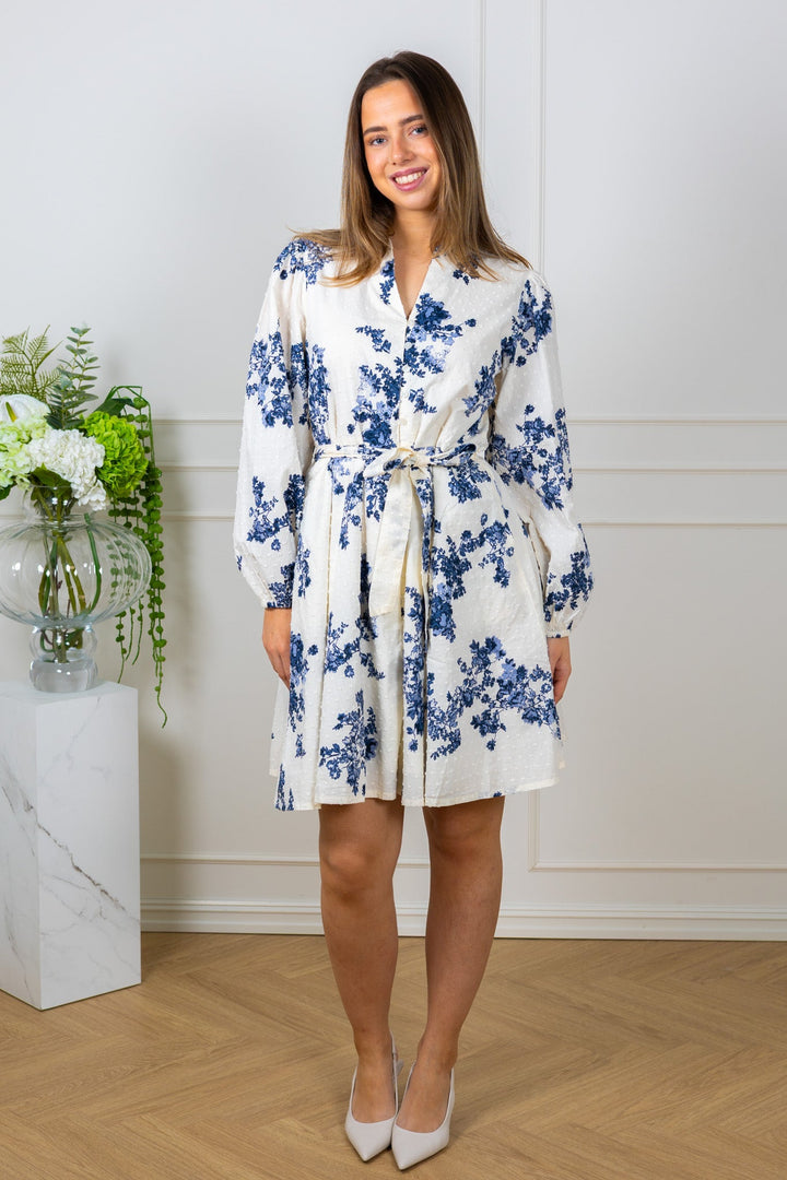 Avira Dress Blue Shadow Flower Print | Kjoler | Smuk