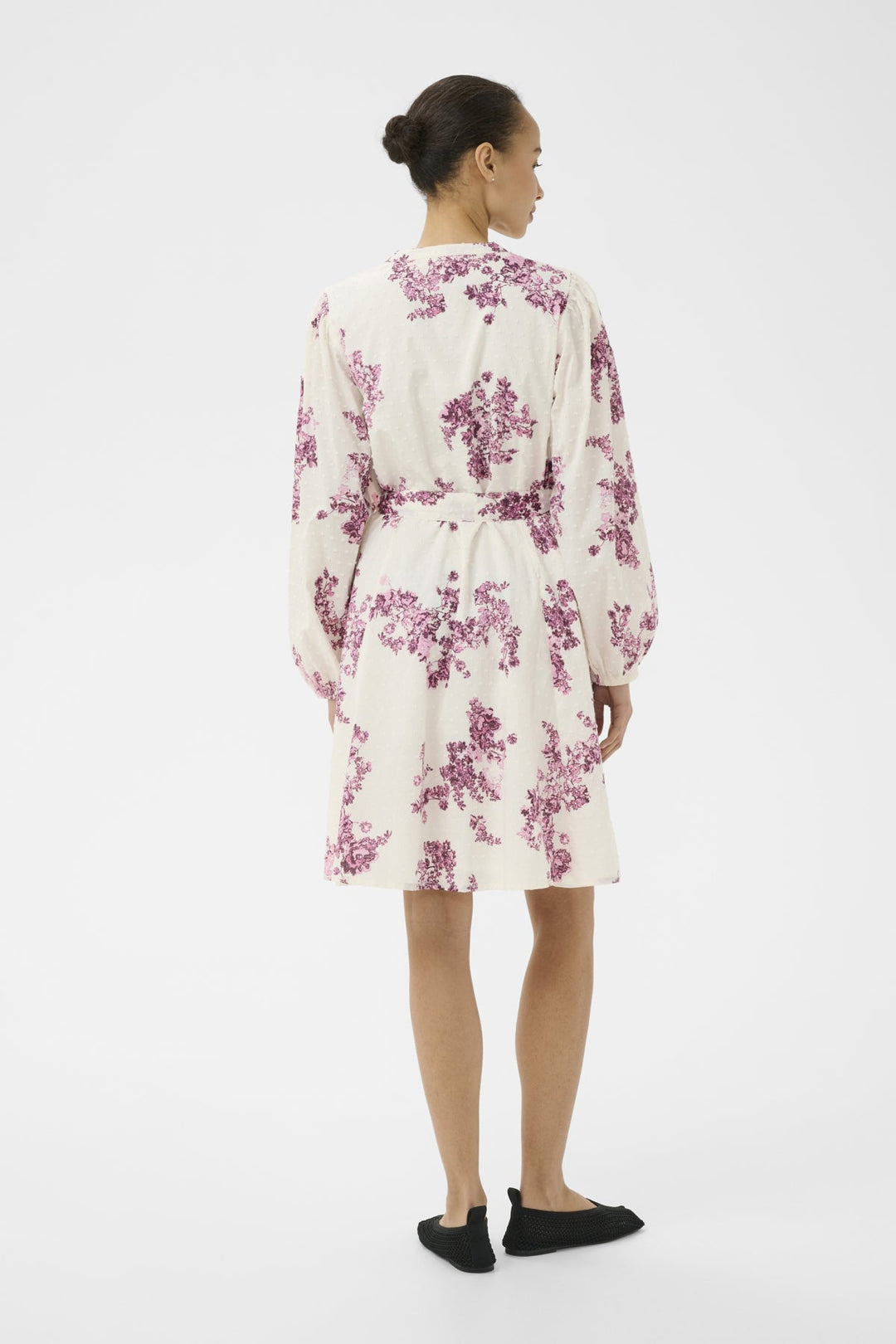 Avira Dress Pink Shadow Flower Print | Kjoler | Smuk