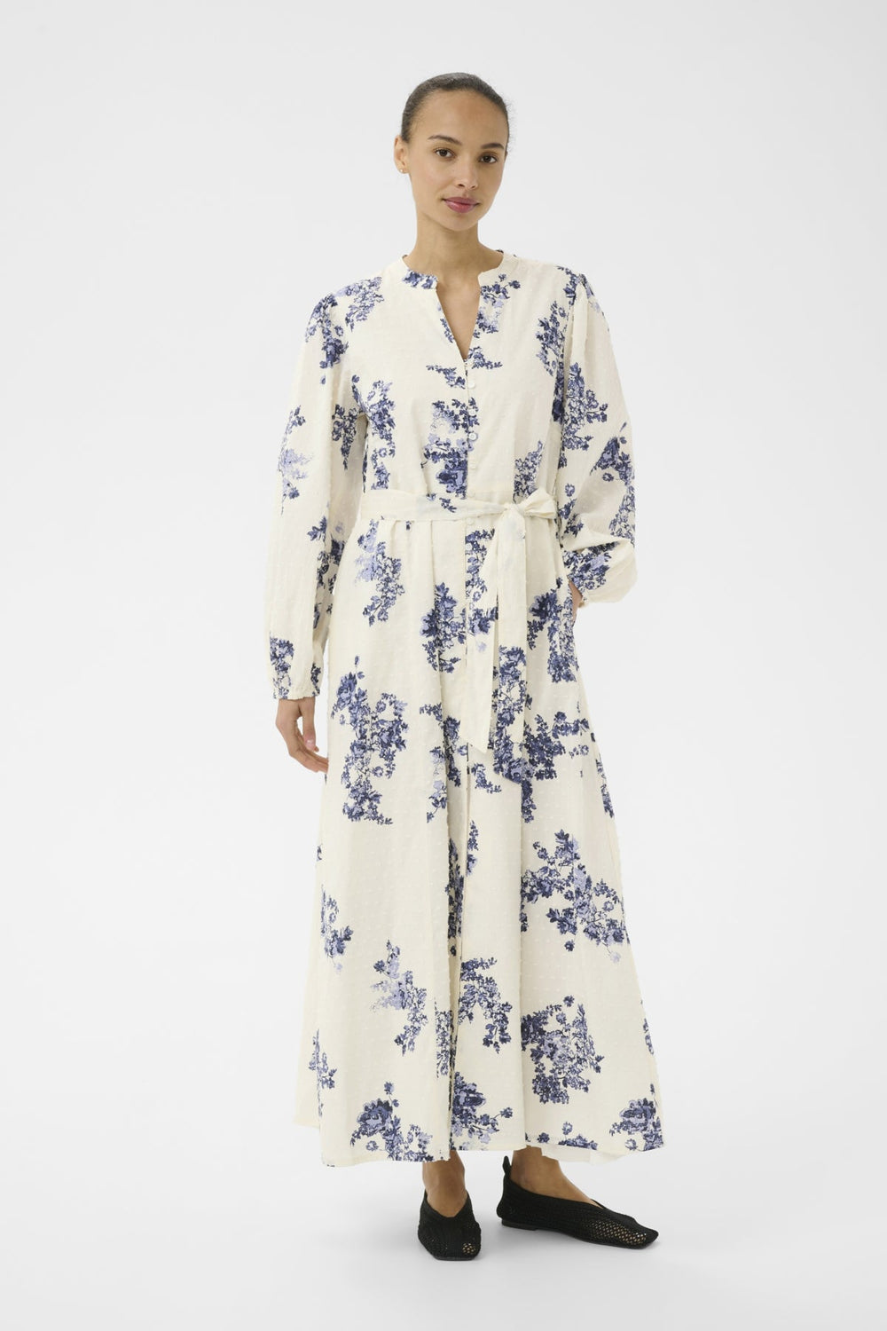 Avirana Dress Blue Shadow Flower Print | Kjoler | Smuk