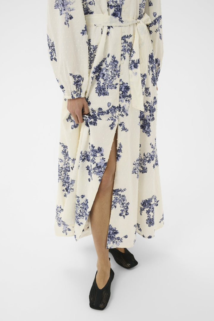 Avirana Dress Blue Shadow Flower Print | Kjoler | Smuk