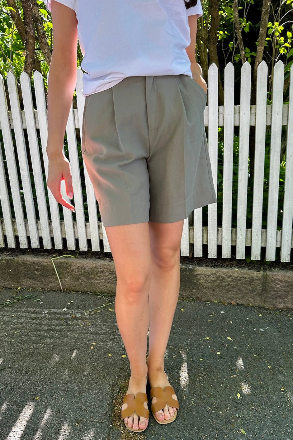 Ayla Shorts Khaki | Shorts | Smuk - Dameklær på nett
