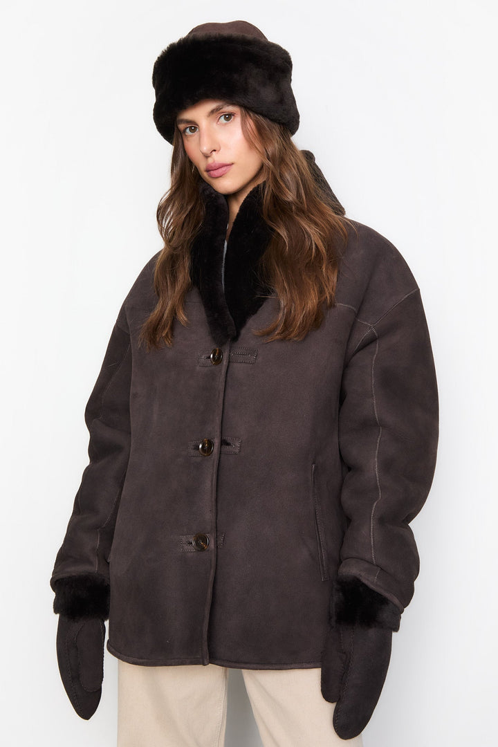 Azta Beanie Dark Brown Suede | Accessories | Smuk - Dameklær på nett