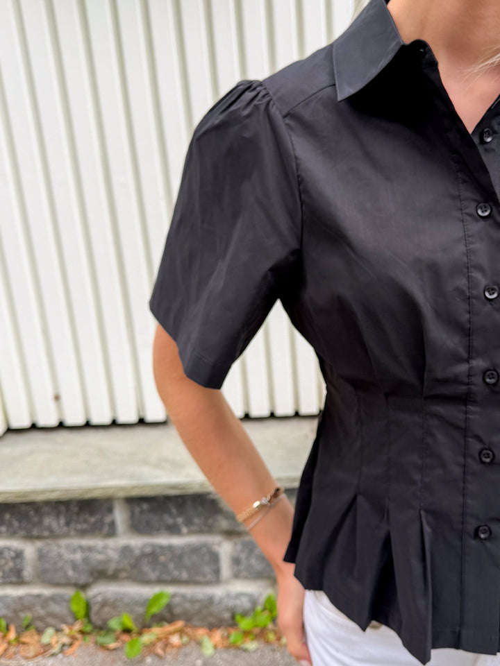 Balara Poplin Shirt Black | Skjorter og bluser | Smuk