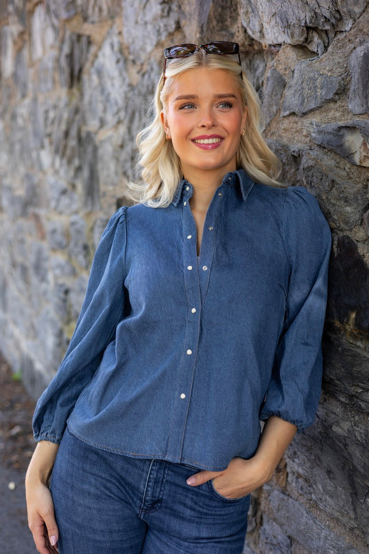 Ballariziw Shirt Blue Denim | Skjorter og bluser | Smuk - Dameklær på nett