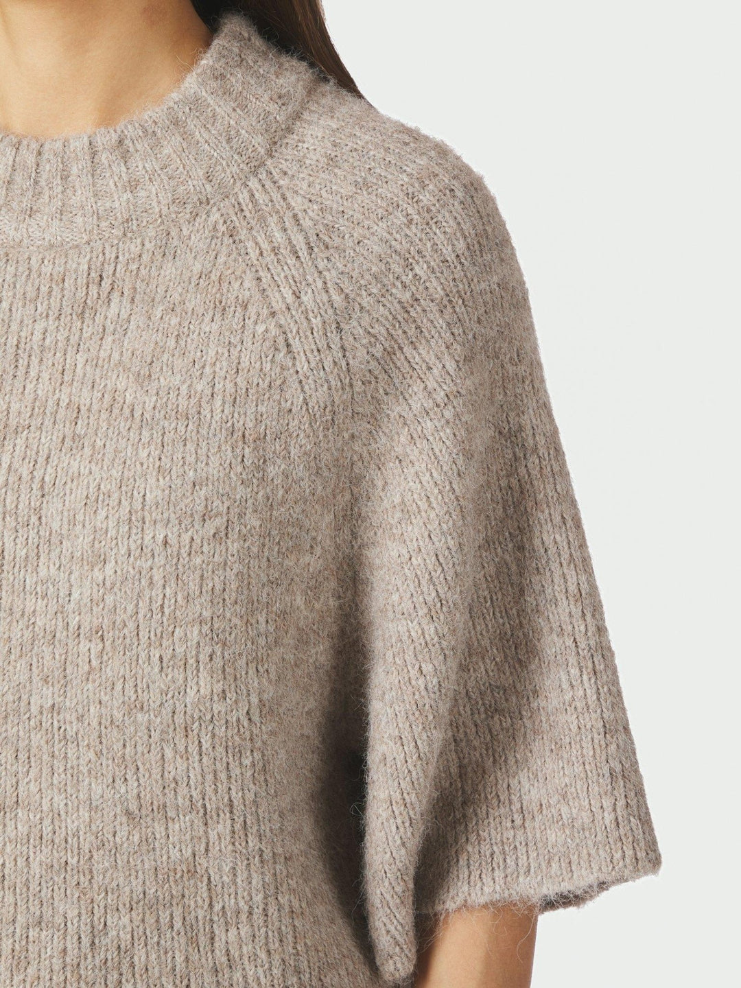 Bandi Fluffy Knit Blouse Beige Melange | Genser | Smuk
