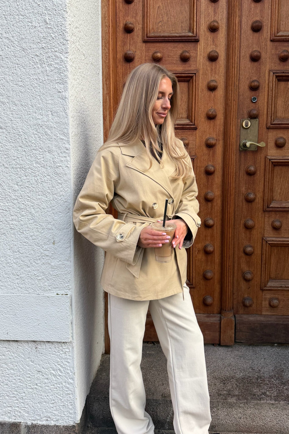 Beate Trenchcoat Beige | Yttertøy | Smuk