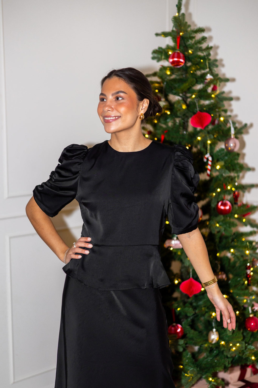 Benua Heavy Sateen Blouse Black | Skjorter og bluser | Smuk