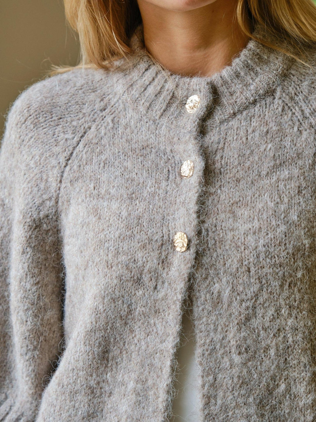 Benuta Fluffy Knit Cardigan Beige Melange | Genser | Smuk - Dameklær på nett