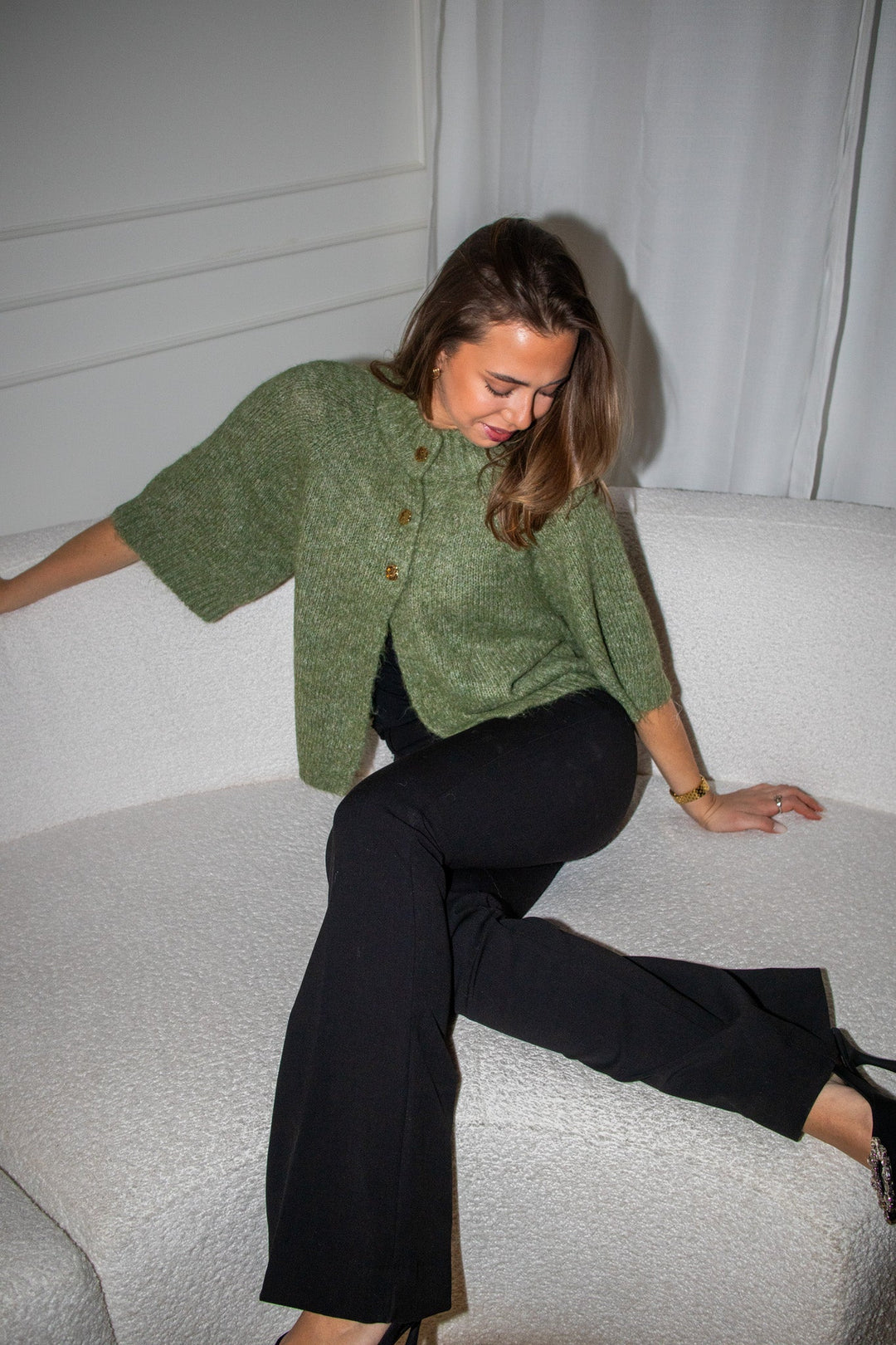 Benuta Fluffy Knit Cardigan Dusty Green | Genser | Smuk