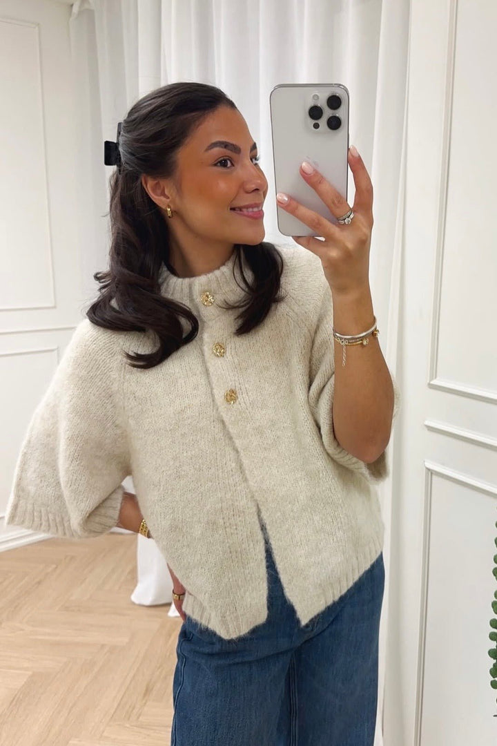 Benuta Fluffy Knit Cardigan Off White | Genser | Smuk