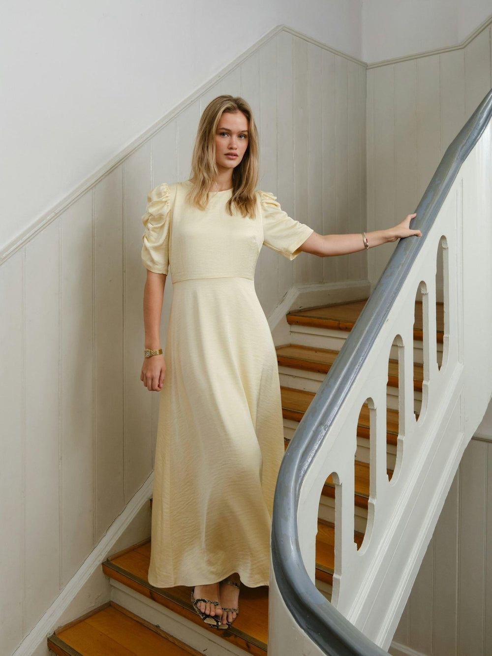 Benuti Solid Dress Light Yellow | Kjoler | Smuk