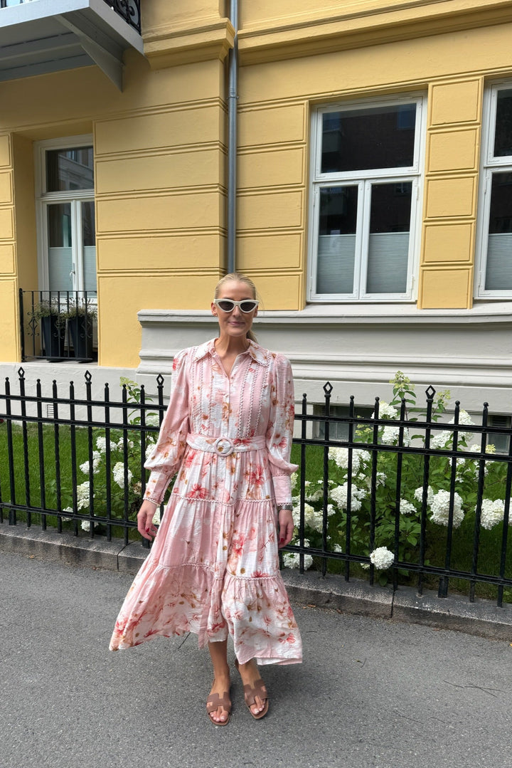 Billa Ls Long Dress Chintz Rose Billa Aop | Kjoler | Smuk - Dameklær på nett