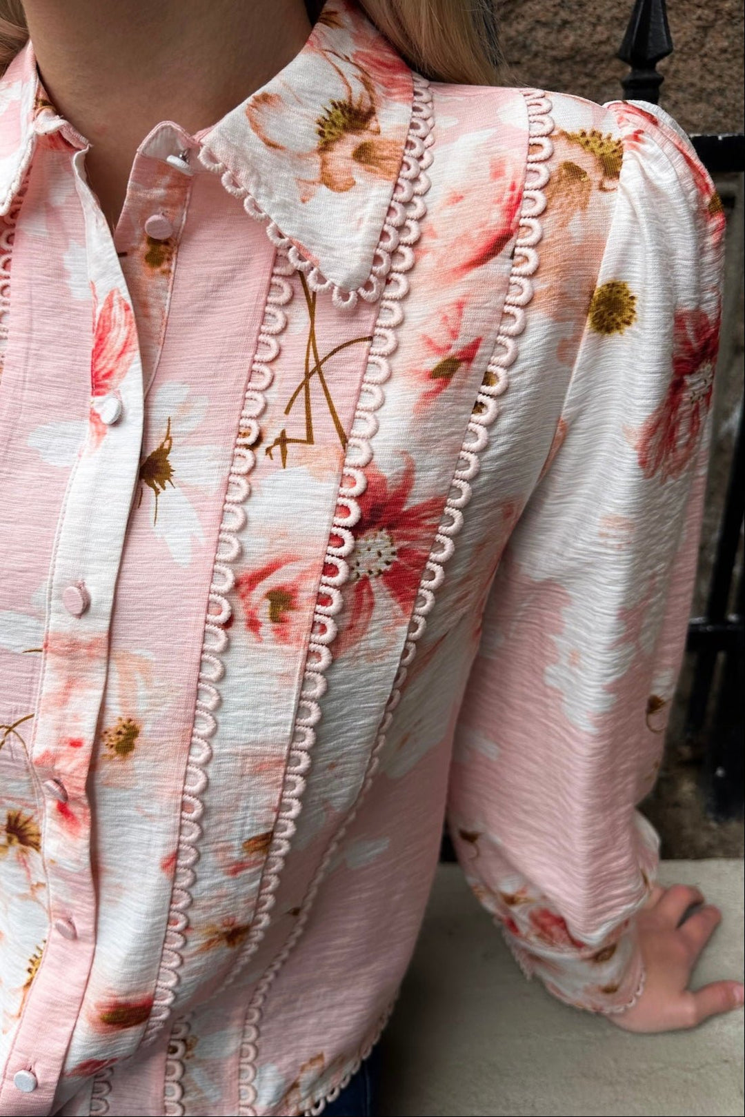 Billa Ls Shirt Chintz Rose Billa Aop | Skjorter og bluser | Smuk - Dameklær på nett