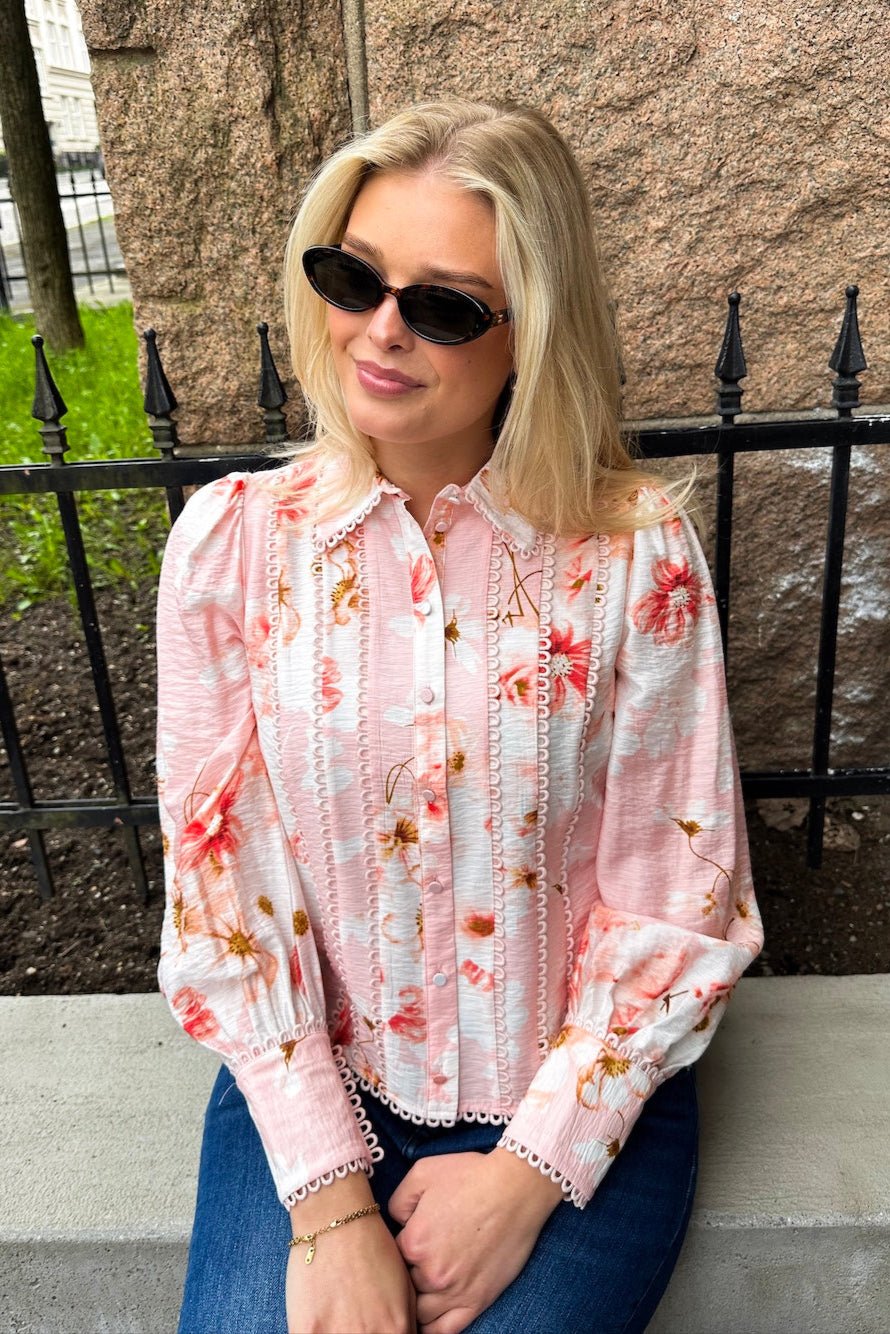 Billa Ls Shirt Chintz Rose Billa Aop | Skjorter og bluser | Smuk - Dameklær på nett