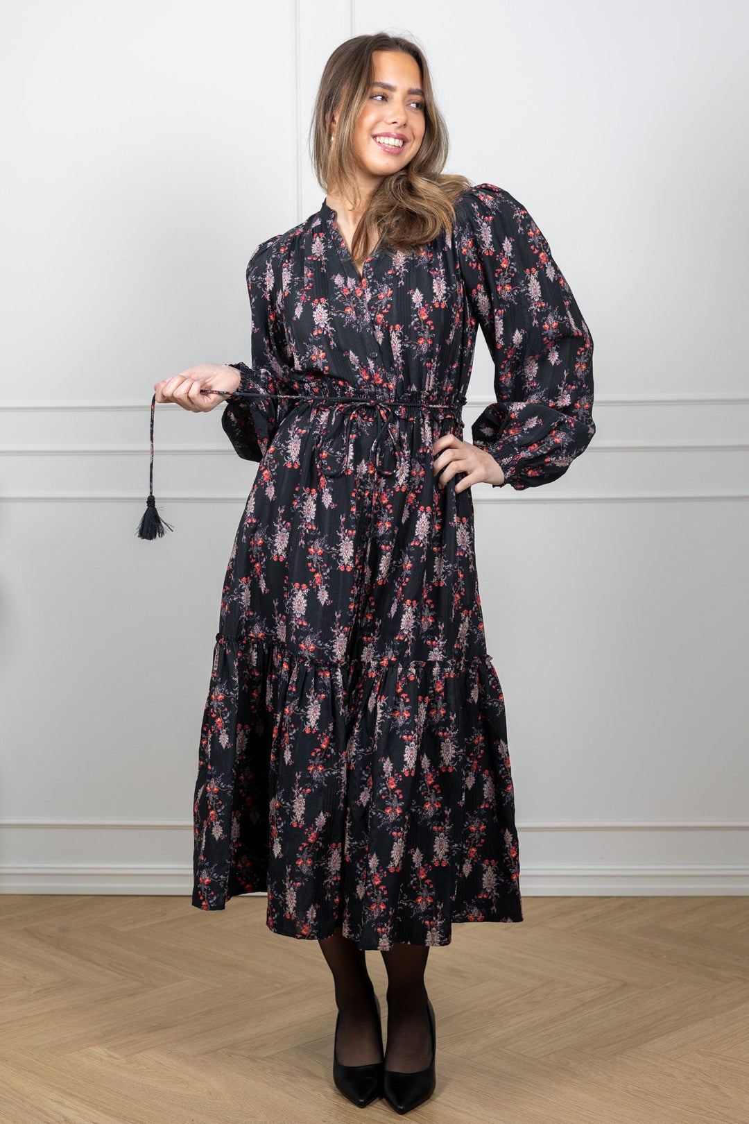 Bohemian Belt Dress Midnight Paisley | Kjoler | Smuk