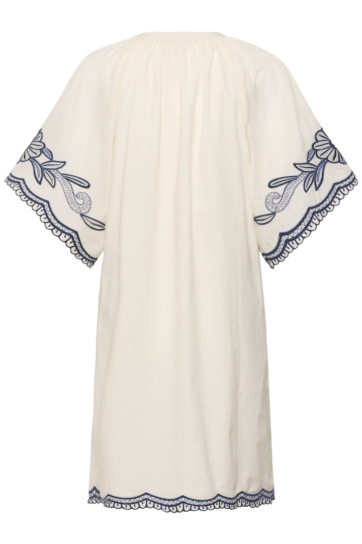 Breanna Dress Whisper White W Blue Emb | Kjoler | Smuk