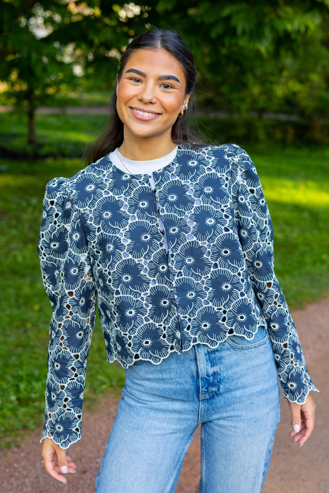 Broderie Anglaise Jacket Marine | Yttertøy | Smuk