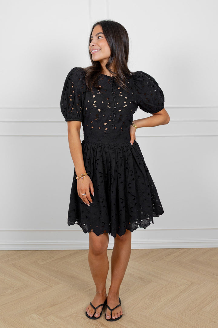 Broderie Anglaise Puffed Dress Black | Kjoler | Smuk