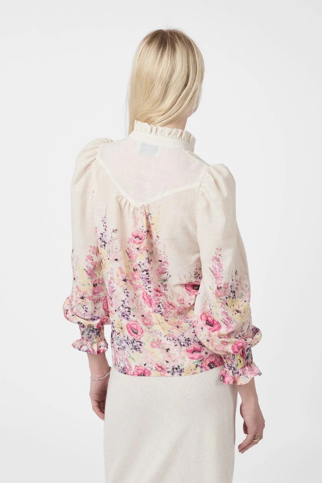 Calloma Flower Print Blouse Ivory | Skjorter og bluser | Smuk - Dameklær på nett