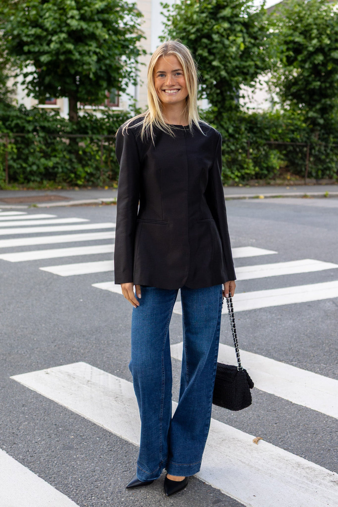 Carol Collarless Wool-Silk Evening Blazer Black | Blazer | Smuk