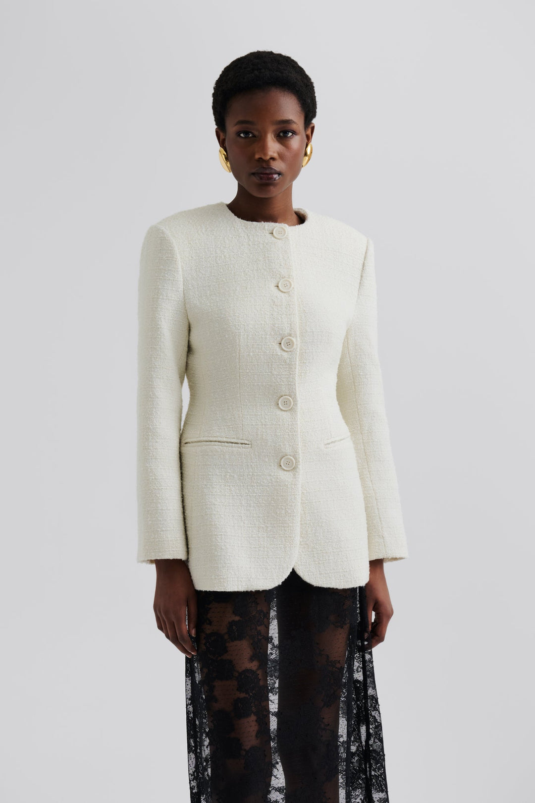 Carol Fitted Round Neck Blazer Vanilla | Blazer | Smuk - Dameklær på nett