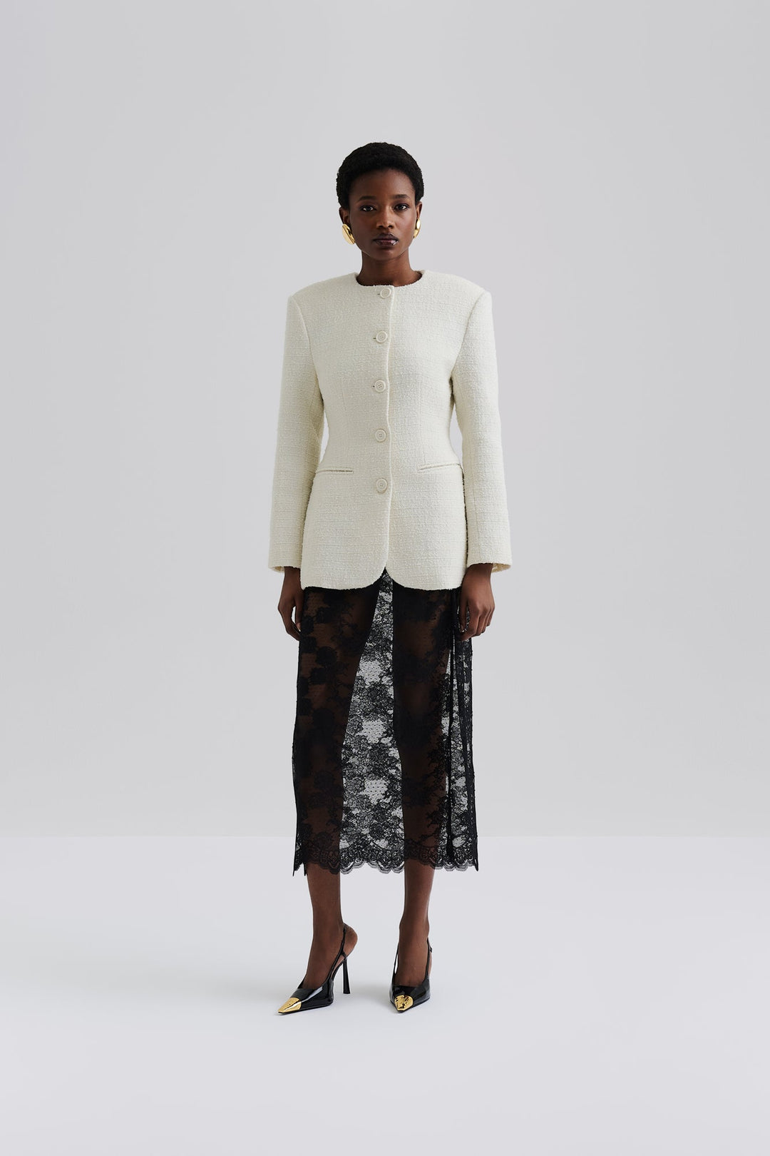 Carol Fitted Round Neck Blazer Vanilla | Blazer | Smuk - Dameklær på nett