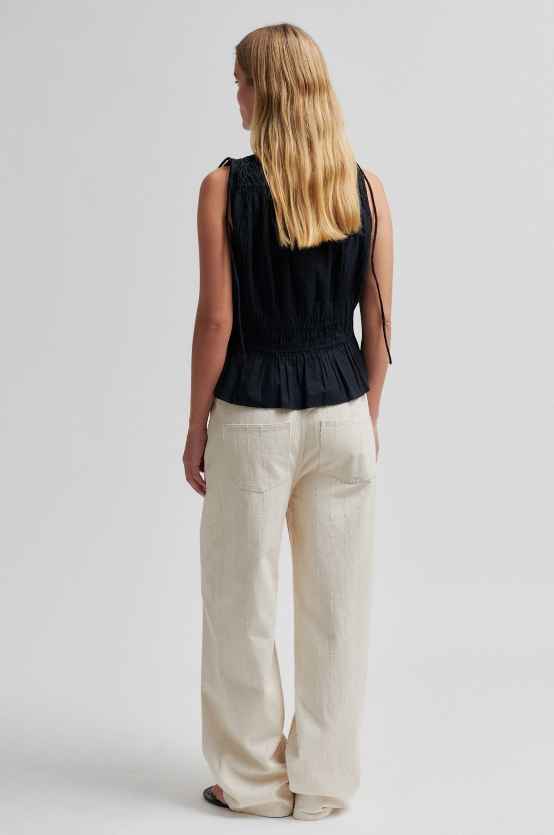 Carpi Top Black | Topper | Smuk