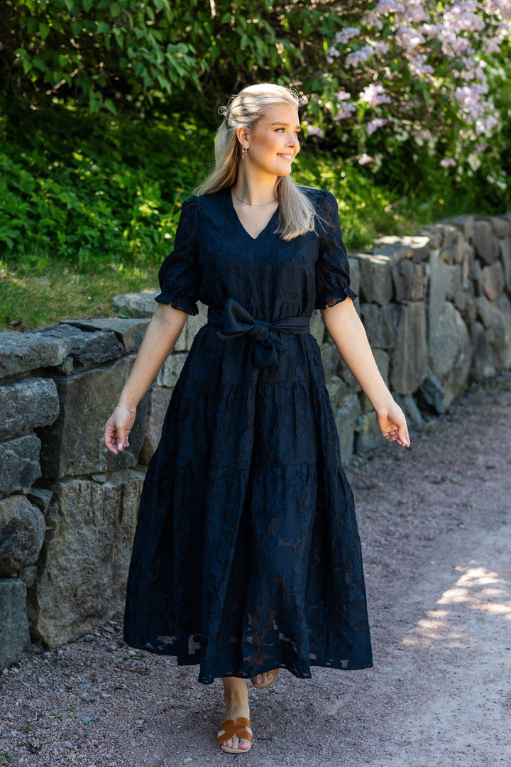Cathi-Sadie 3/4 Ankle Dress Dark Sapphire | Kjoler | Smuk - Dameklær på nett