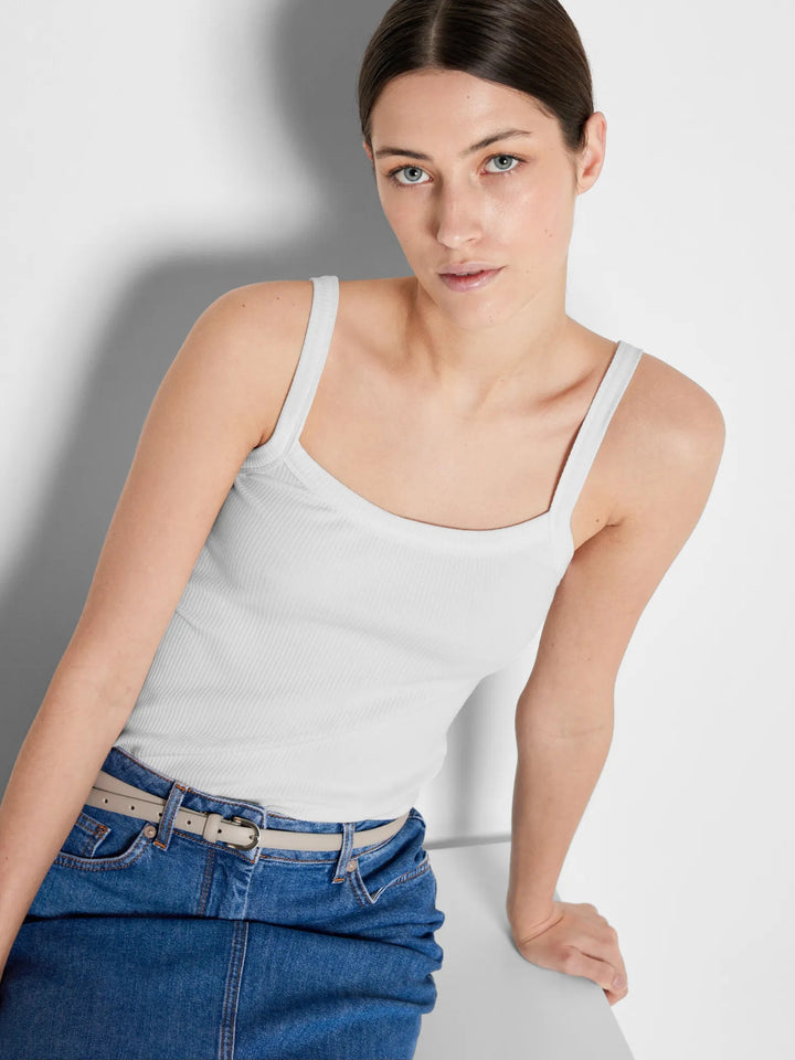 Celica Anna Strap Tank Top Snow White | Topper | Smuk
